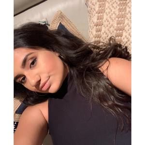 Meet your Posher, Caro